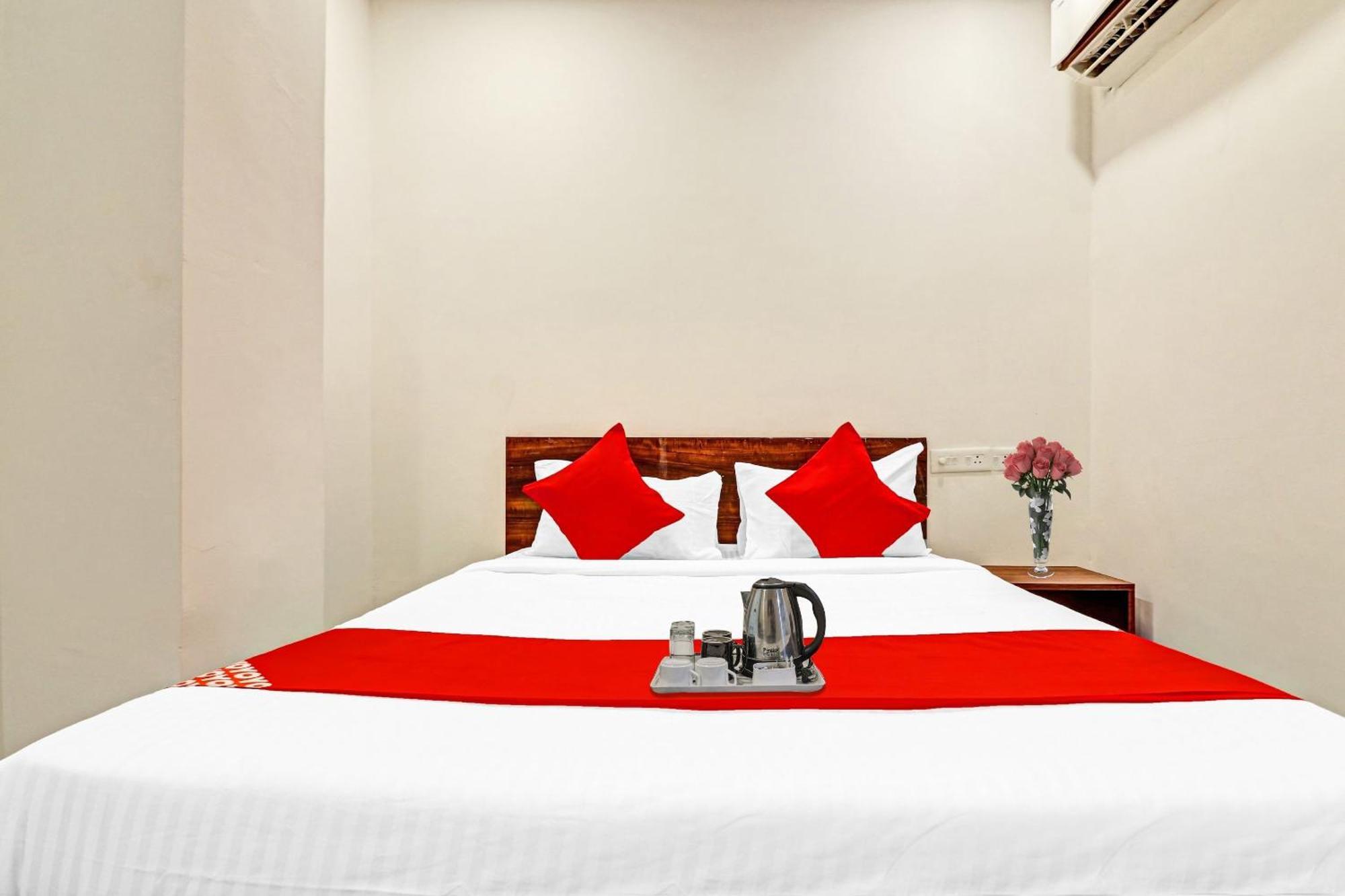 Hotel O Night Eye 하이데라바드 외부 사진