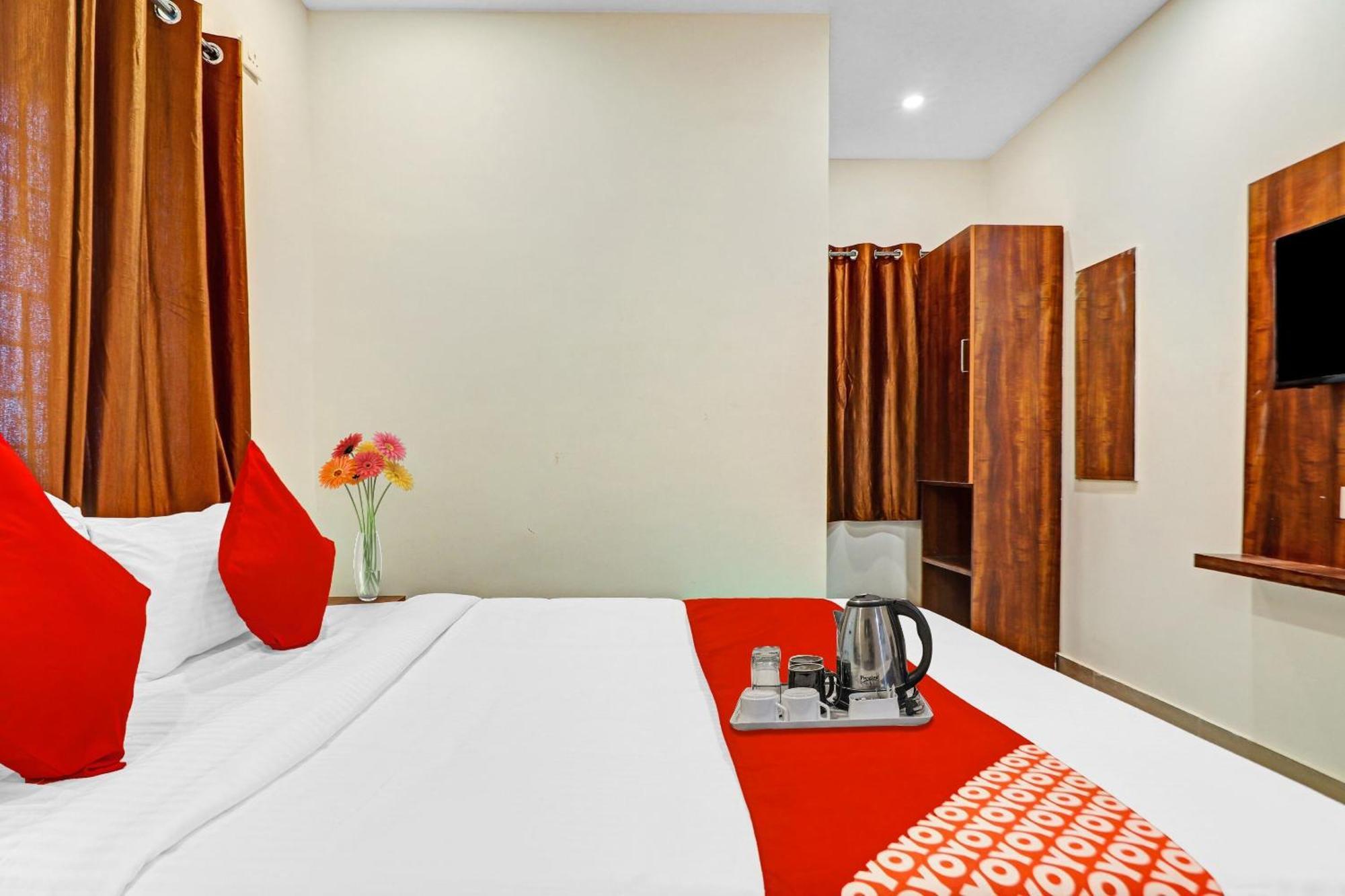 Hotel O Night Eye 하이데라바드 외부 사진